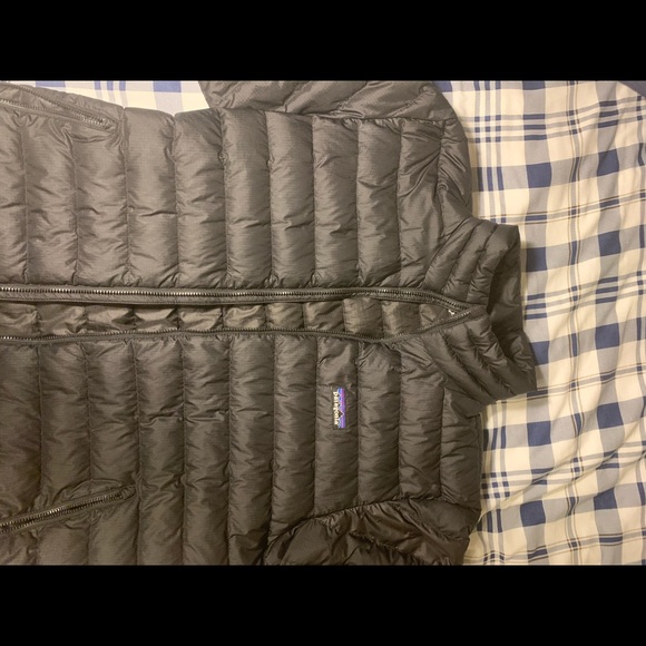 Patagonia Down Puff Jacket - Picture 2 of 4